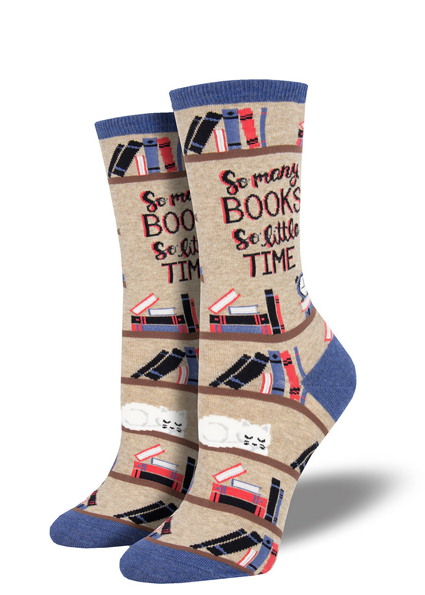 Cute book socks for women with bookshelves, a cat and the words &quot;So many books, so little time&quot;
