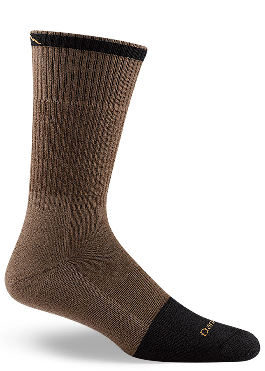 Brown wool socks for men with a black cushioned toe and black cuff. 