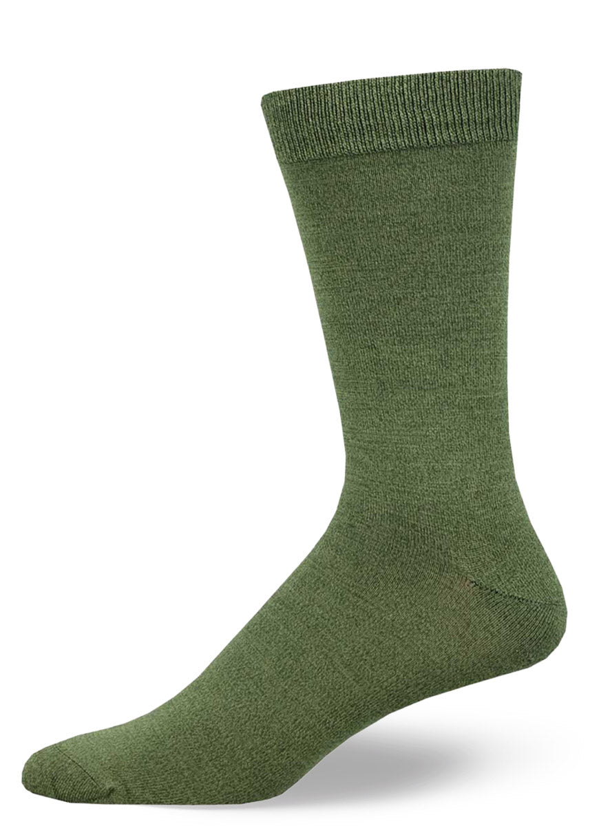 A solid green heather bamboo-fiber men&#39;s dress sock.